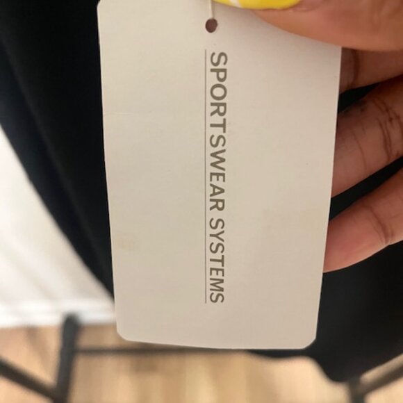 Structured Noir Knit Skirt - Picture 4 of 6